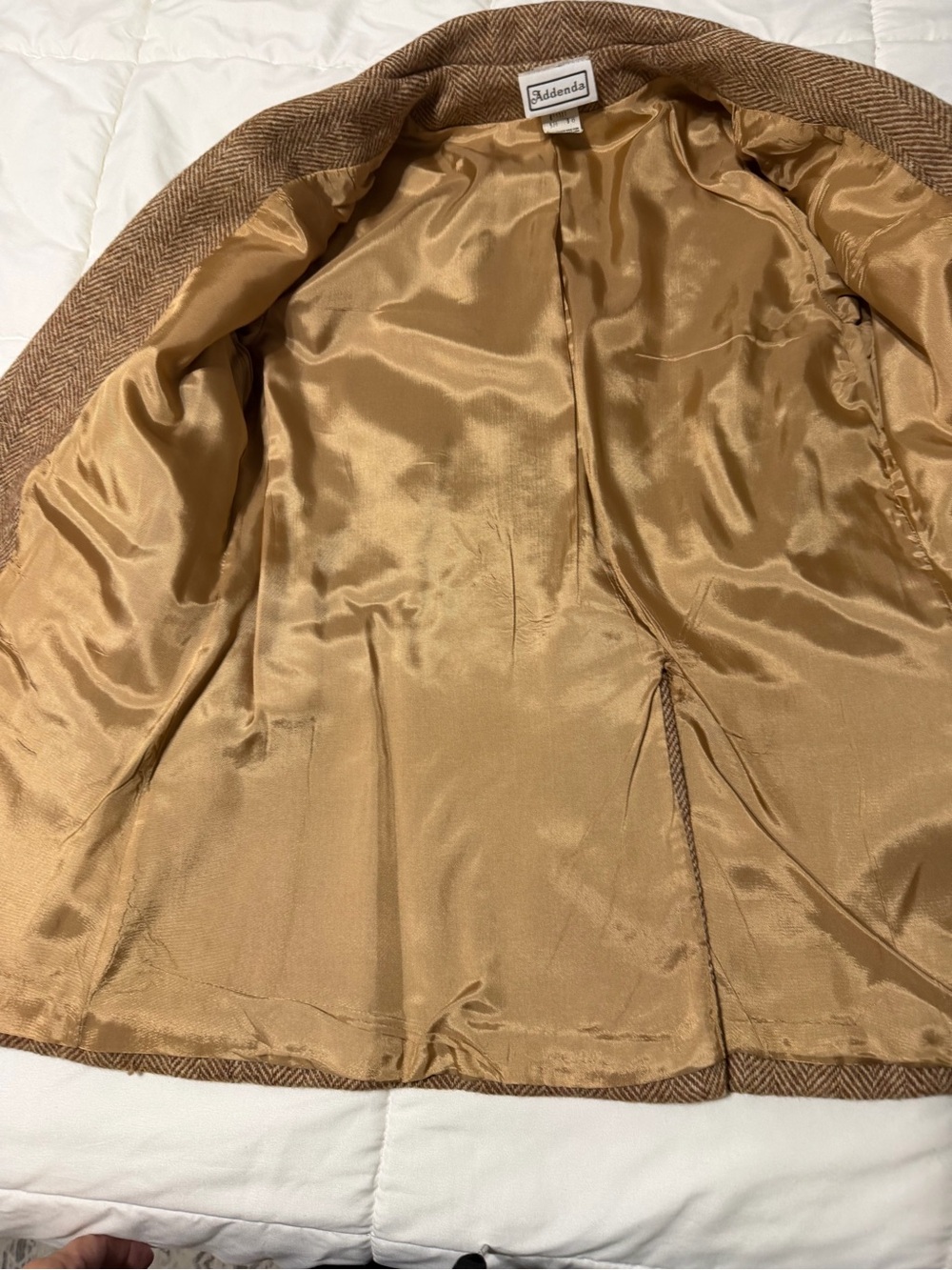 Women’s brown Herringbone 100% Wool Blazer - Picture 7 of 13